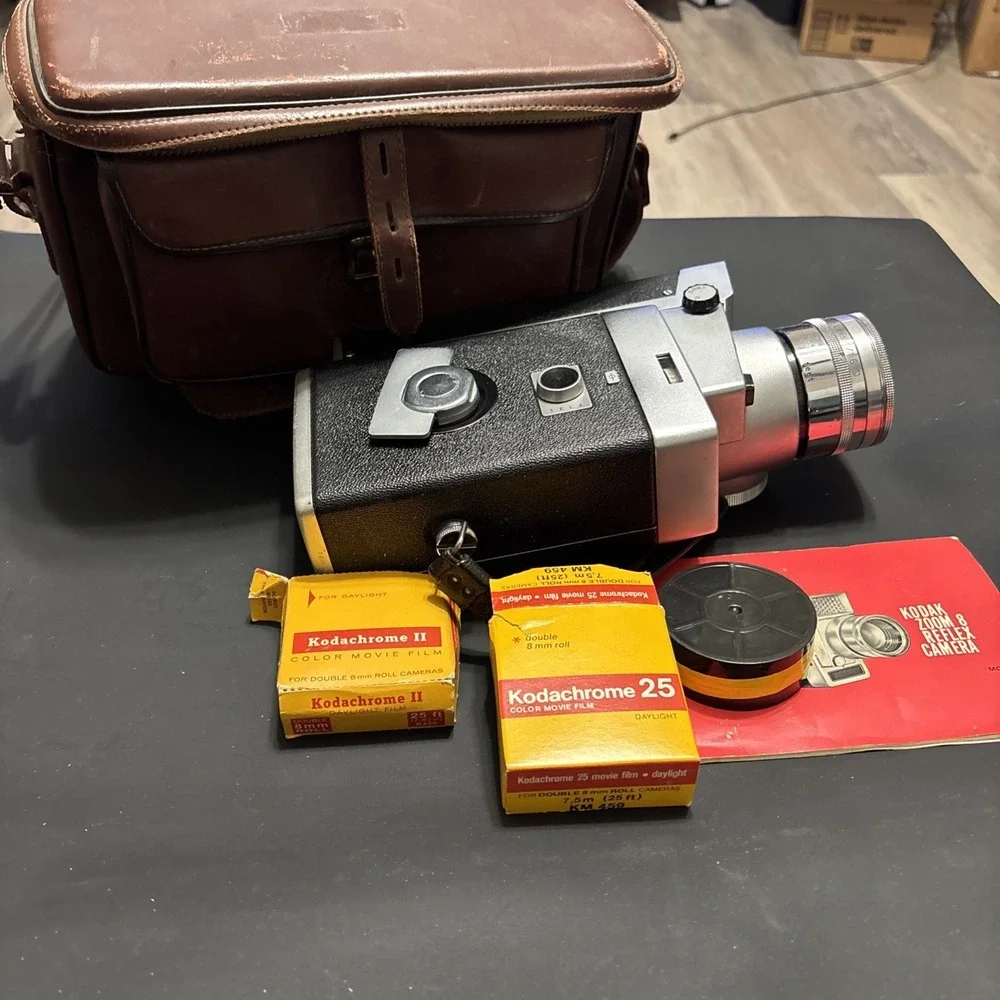 Kodak Zoom 8 Reflex Model 2 8mm Movie Camera Case Manual Kodachrome Film
